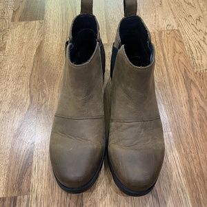 Sorel Emelie Chelsea